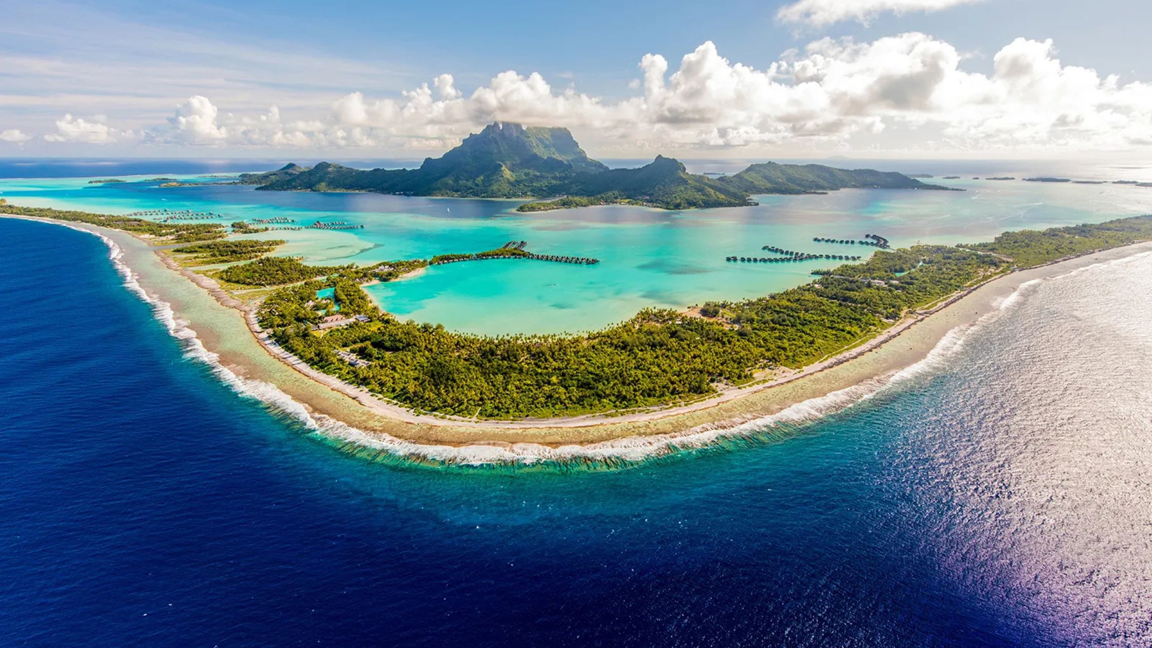 Clear blue lagoon in Bora Bora, French Polynesia.