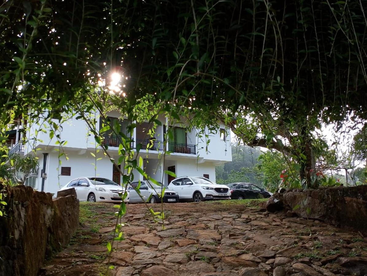 Evergreen Villa - Sinharaja